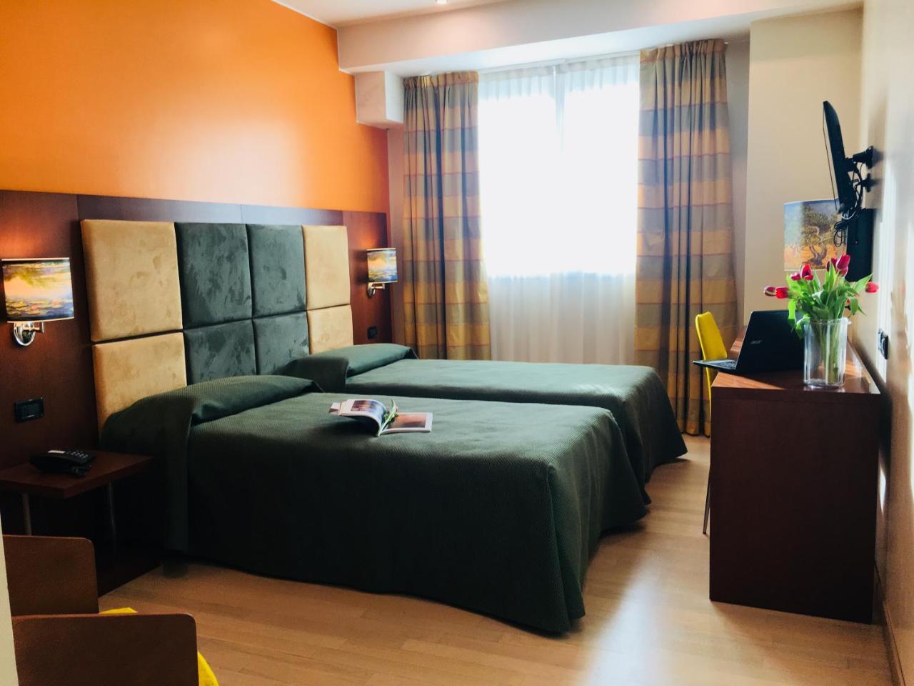 Hotel Kristal 3 Stelle Superior Zanè Kültér fotó